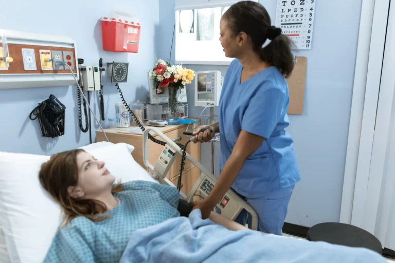 How to Become a Hospice Nurse? 5 Easiest Steps